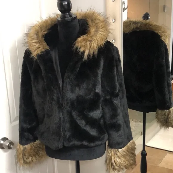 Furry Hoodie Coat - Picture 10 of 10